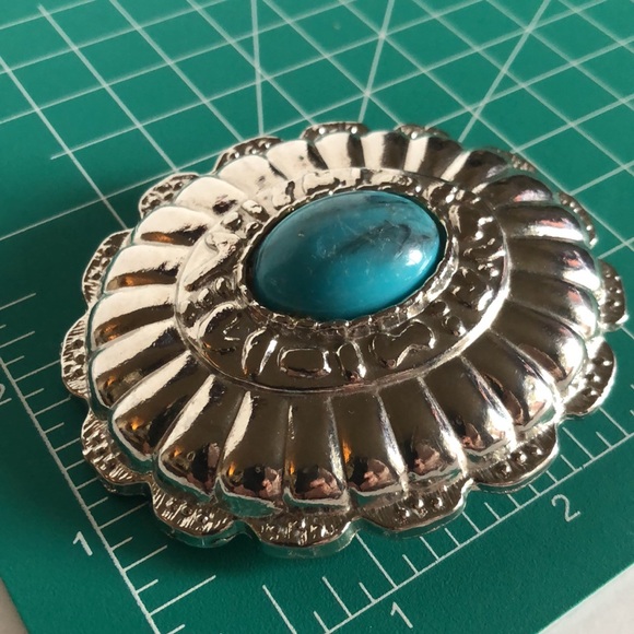 Vintage Metal Belt Buckle, Nice Blue Turquoise Stone Design, Nice Design, 3"x2.5 - Picture 5 of 6